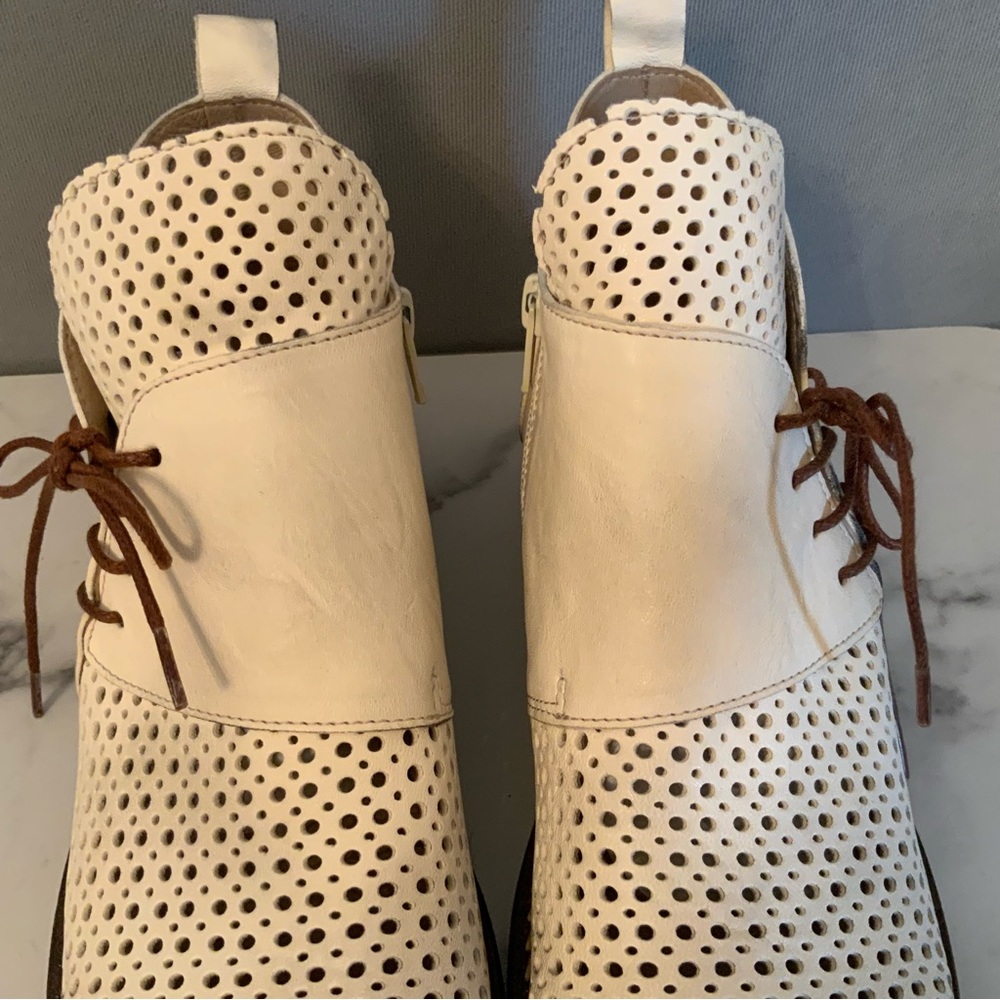 Casta Ravva Cream Mesh Leather Light Weight Size 38 - Picture 7 of 11